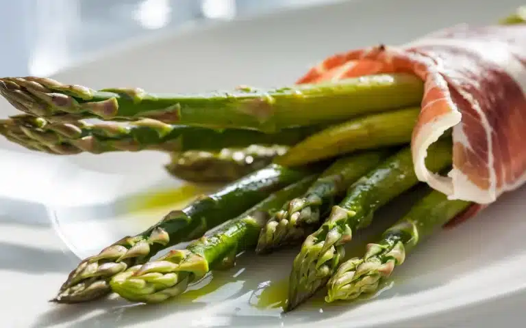 Spargel-Speck-Spieße : das eine Detail, das beim ersten Bissen alles kippen lässt